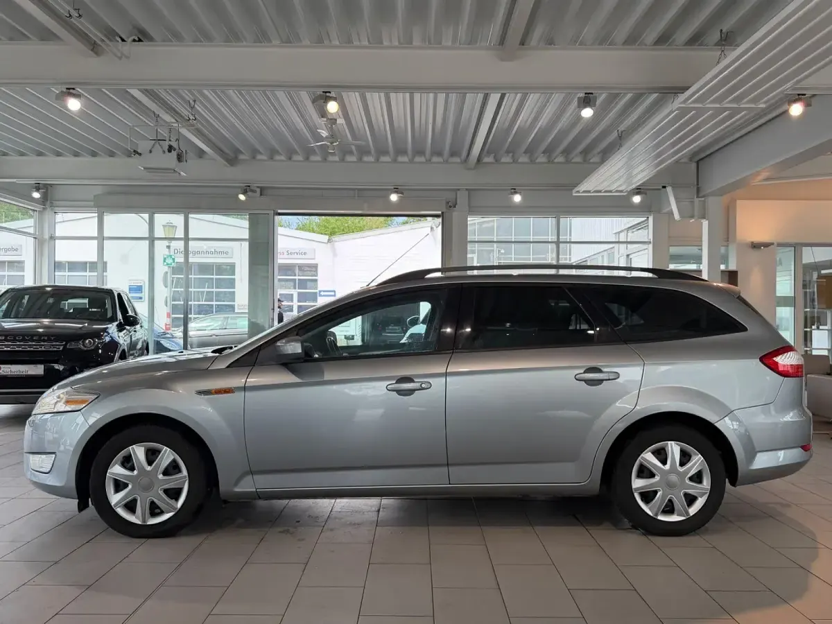 Gebraucht Ford Mondeo Trend 160 PS (117 kW) 2009 Silber Kombi