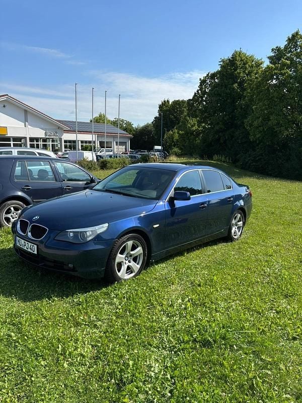 Blau Gebraucht 2004 BMW 525 Limousine | 3.700 € (Guter Preis) - Bild 1/4