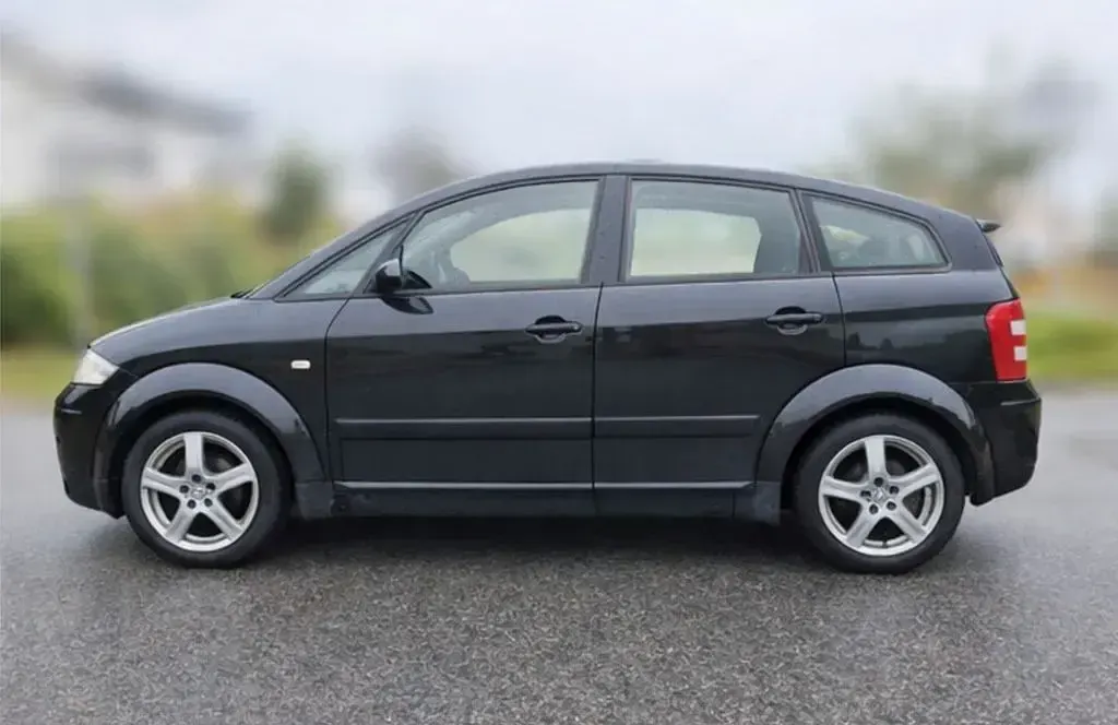 Gebraucht Audi A2 75 PS (55 kW) 2005 Schwarz Kleinwagen