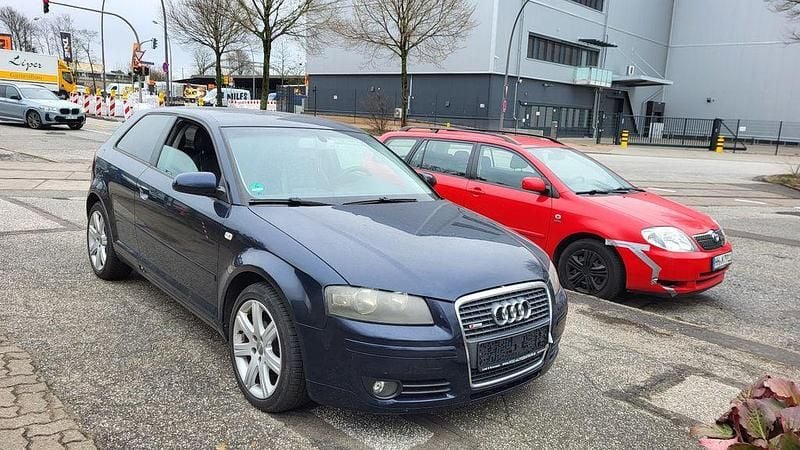 Gebraucht Audi A3 Ambiente 101 PS (74 kW) 2002 Grau Kleinwagen