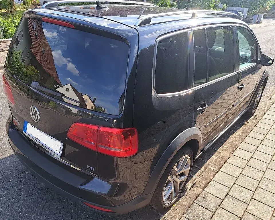 Gebraucht VW Touran 170 PS (125 kW) 2015 Schwarz Van / Kleinbus