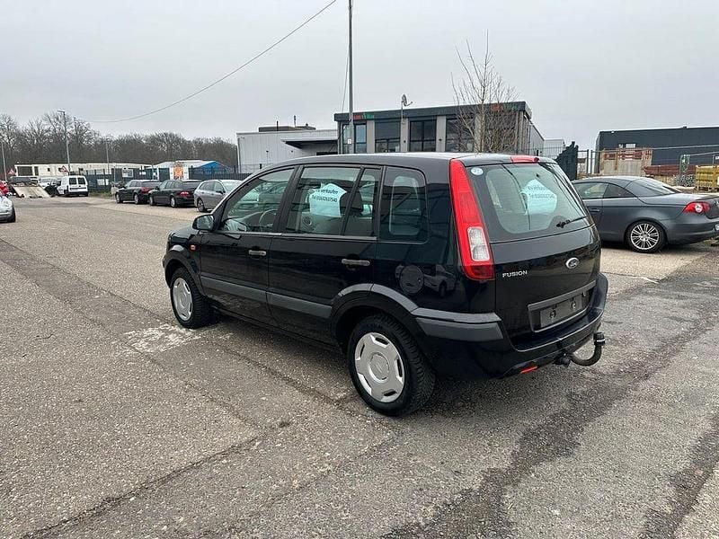 Gebraucht Ford Fusion Ambiente 75 PS (55 kW) 2009 Schwarz Kleinwagen