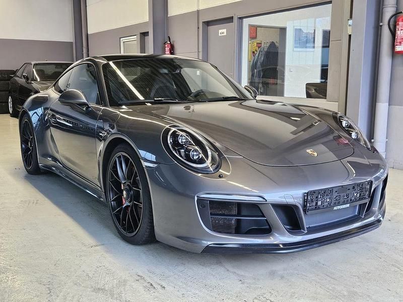 Grau Gebraucht 2017 Porsche 991 Coupé | 109.499 € (Fairer Preis) - Bild 1/4