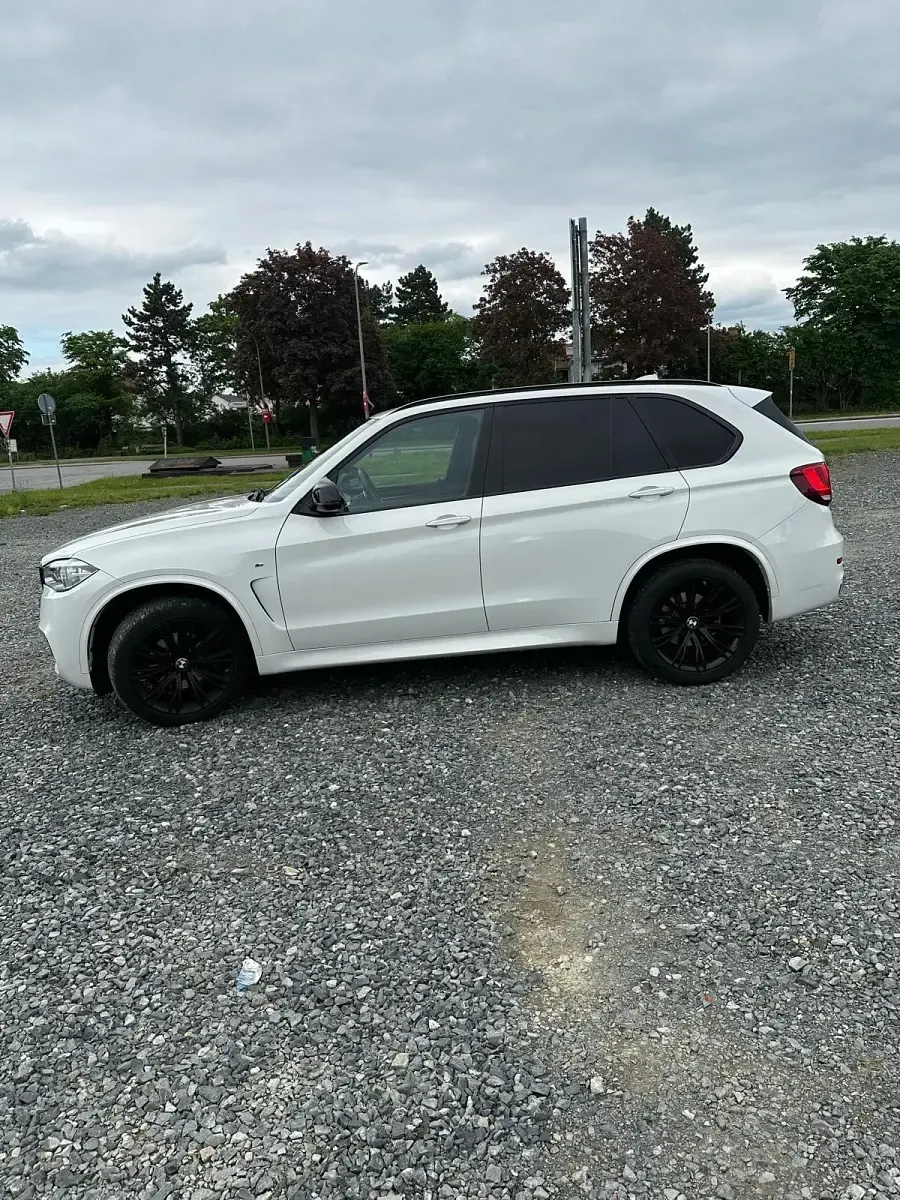 Gebraucht BMW X5 M Sport 258 PS (189 kW) 2016 Weiß SUV