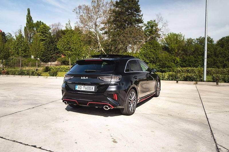 Gebraucht Kia Ceed GT GT 204 PS (150 kW) 2023 Schwarz Limousine