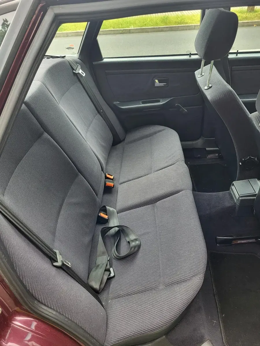 Gebraucht Audi 80 133 PS (97 kW) 1994 Andere farben Limousine