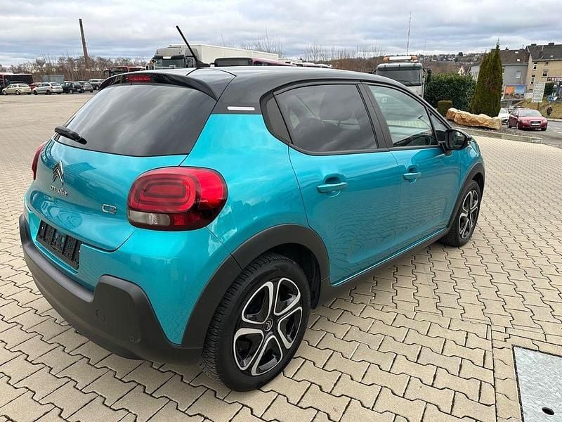 Gebraucht Citroën C3 Feel 83 PS (61 kW) 2020 Lackierung spring blue Kleinwagen
