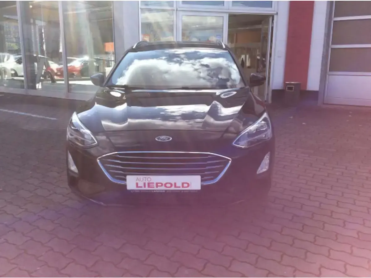 Gebraucht Ford Focus Titanium S 125 PS (91 kW) 2019 Iridiumschwarz metallic Kombi