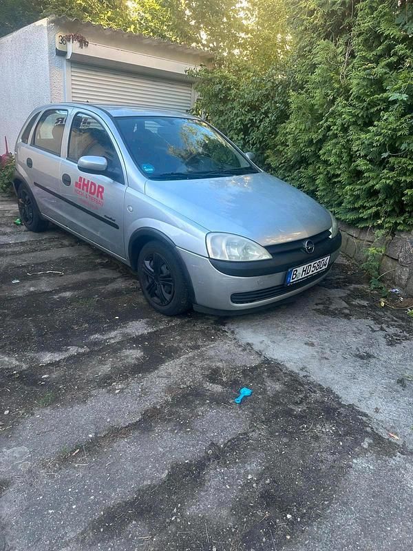 Silber Gebraucht 2002 Opel Corsa Kleinwagen | 499 € (Superpreis) - Bild 1/4