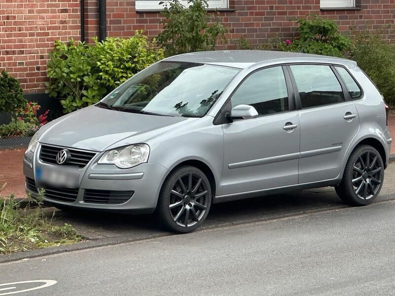 Grau Gebraucht 2008 VW Polo Kleinwagen | 3.100 € (Fairer Preis) - Bild 1/4