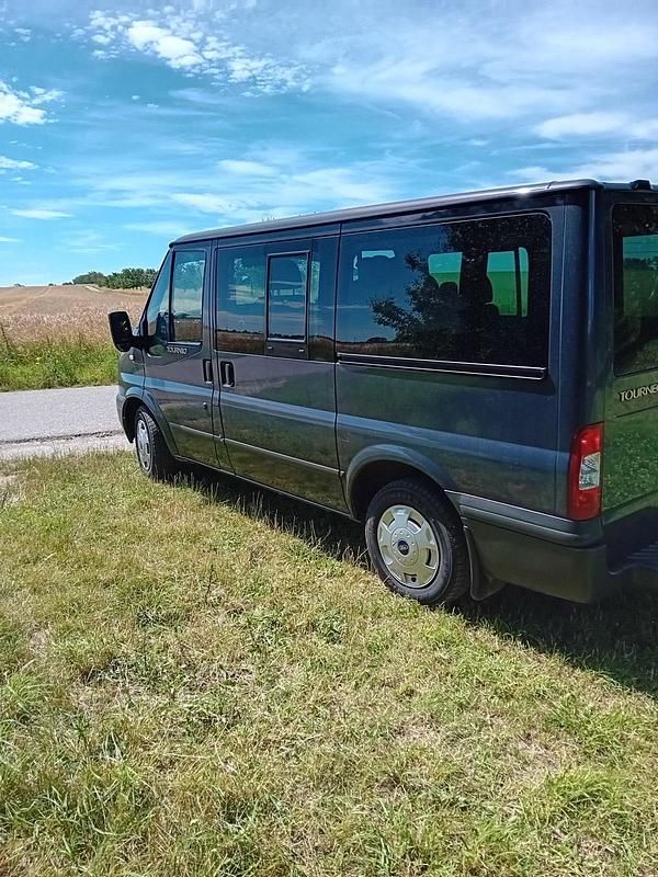 Gebraucht Ford Transit Tourneo 180 PS (132 kW) 2013 Andere farben Van / Kleinbus