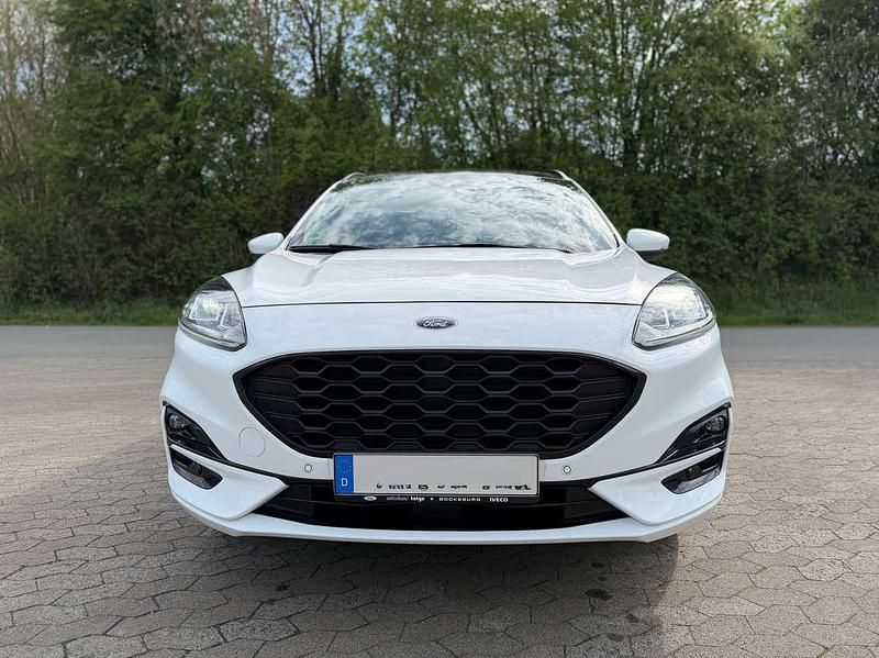 Gebraucht Ford Kuga ST-Line 190 PS (139 kW) 2021 Weiß SUV