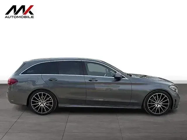 Gebraucht Mercedes C220 AMG 194 PS (142 kW) 2018 Grau Kombi