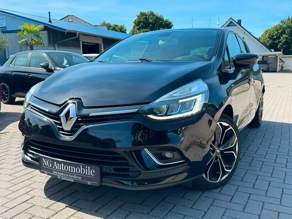 Gebraucht Renault Clio IV Bose Edition 118 PS (86 kW) 2017 Schwarz Limousine