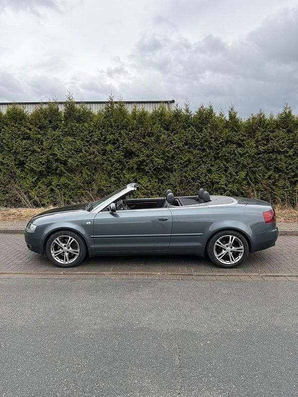 Gebraucht Audi A4 Cabriolet 220 PS (161 kW) 2003 Grau Cabrio