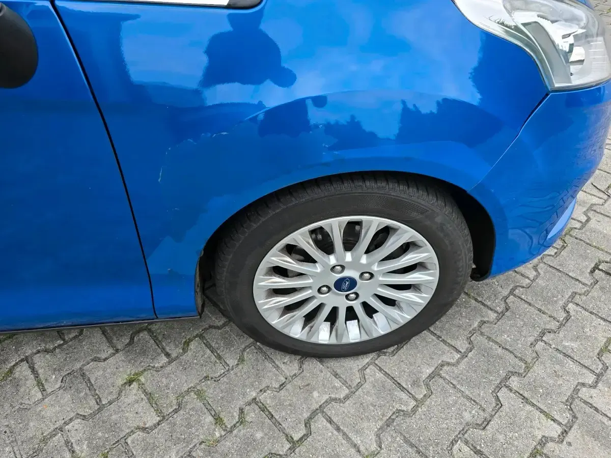 Gebraucht Ford B-MAX 101 PS (74 kW) 2013 Blau Van / Kleinbus