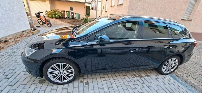 Schwarz Gebraucht 2017 Seat Leon ST XCELLENCE Kombi | 11.950 € (Guter Preis) - Bild 1/4