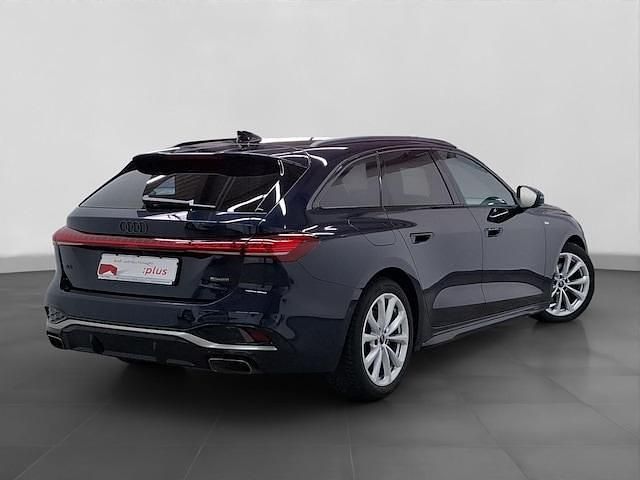 Gebraucht Audi A5 Ambiente 204 PS (150 kW) 2025 Firmamentblau metallic Kombi