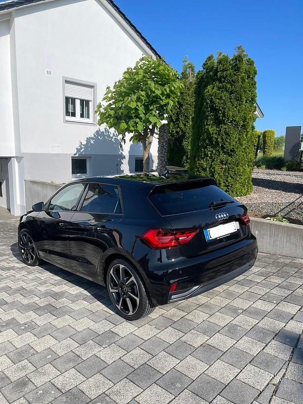 Gebraucht Audi A1 Sportback Advanced 150 PS (110 kW) 2024 Schwarz Kleinwagen