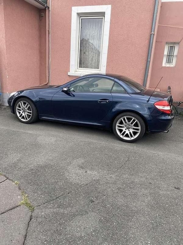 Blau Gebraucht 2005 Mercedes SLK350 Cabrio | 4.500 € (Guter Preis) - Bild 1/4