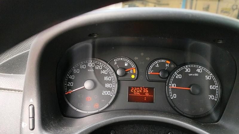 Gebraucht Fiat Punto 60 PS (44 kW) 2005 Kleinwagen