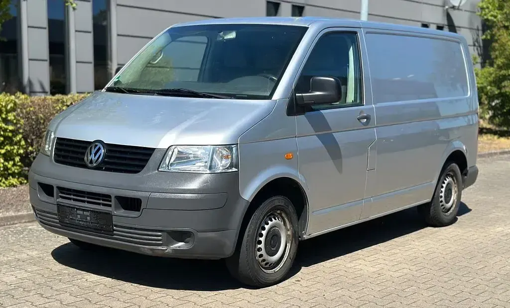 Second-hand VW Transporter 102 CP (75 kW) 2004 Argintiu Van
