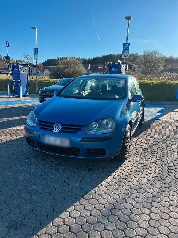 Gebraucht VW Golf IV 102 PS (75 kW) 2004 Blau Limousine