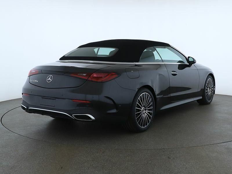 Gebraucht Mercedes CLE220 AMG 197 PS (144 kW) 2025 Lack graphitgrau Cabrio