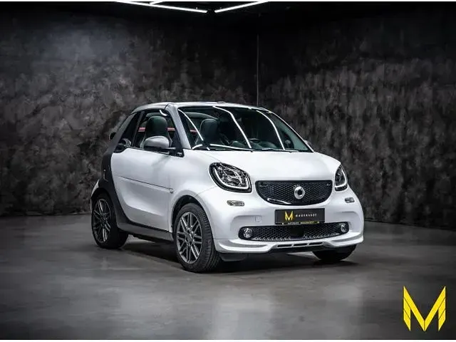 Usata Smart ForTwo Cabrio Brabus Xclusive 109 CV (80 kW) 2018 Cabrio