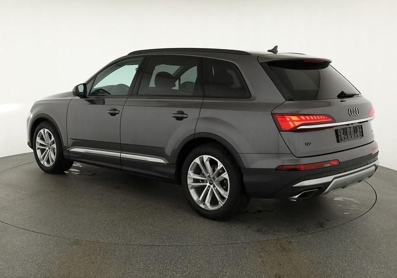 Neu Audi Q7 Comfort 2025 Mythos schwarz metallic SUV