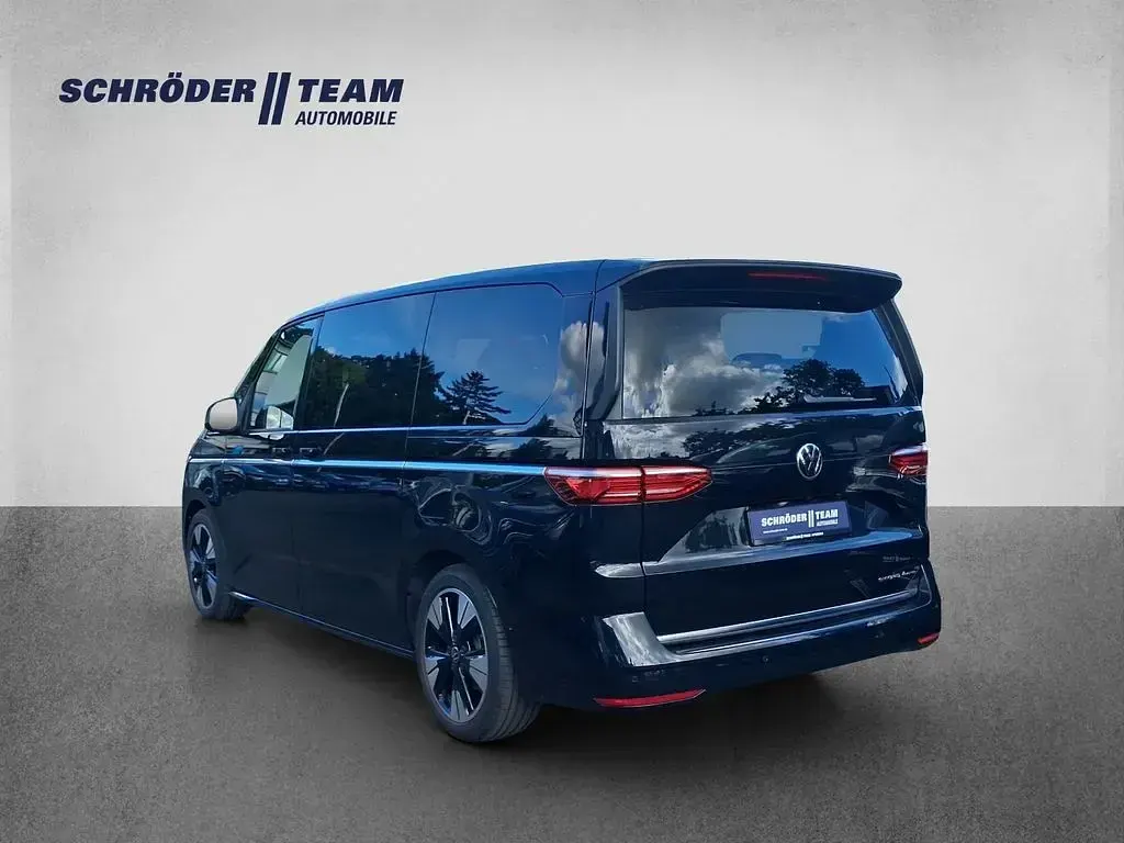 Gebraucht VW Multivan Style 177 PS (130 kW) 2025 Deep black perleffekt Van / Kleinbus