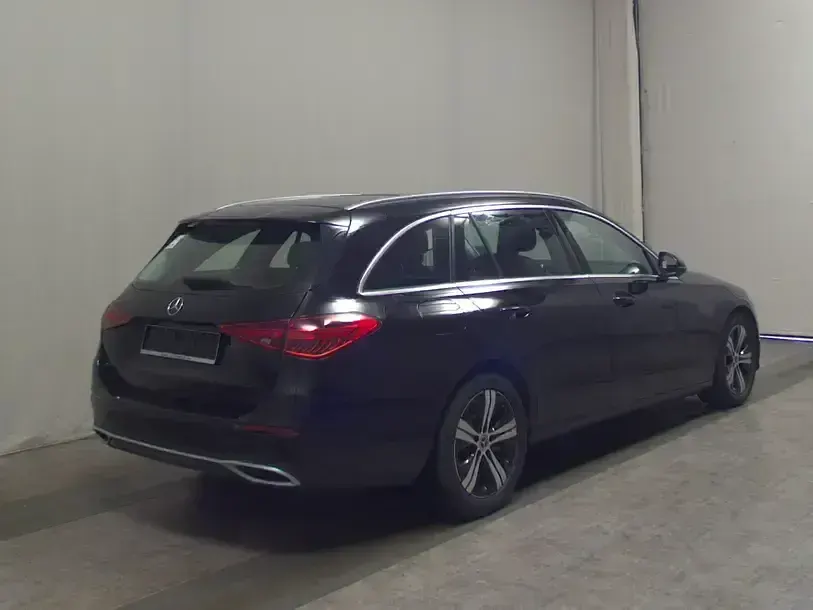 Gebraucht Mercedes C220 Avantgarde 220 PS (161 kW) 2024 Schwarz Kombi