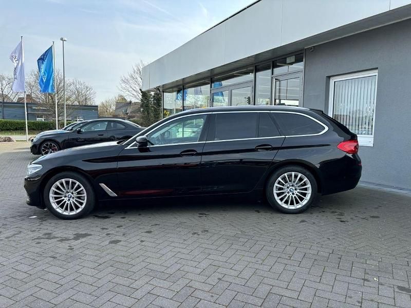 Gebraucht BMW 520 190 PS (139 kW) 2019 Schwarz Kombi