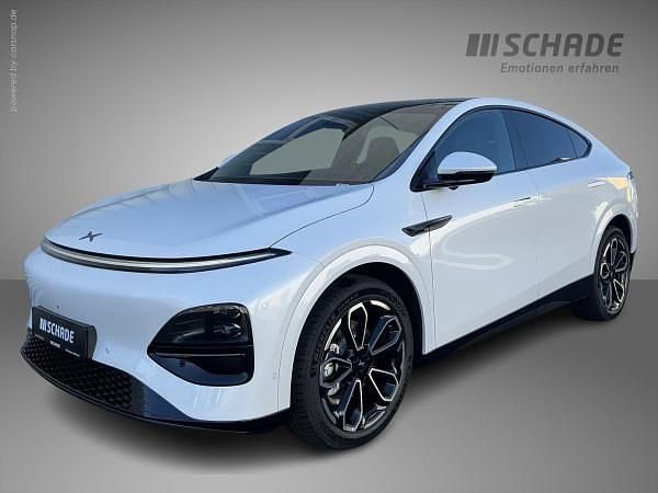 Weiß (arctic white) Neu 2025 XPENG G6 AWD Performance SUV | 38.801 € - Bild 1/4