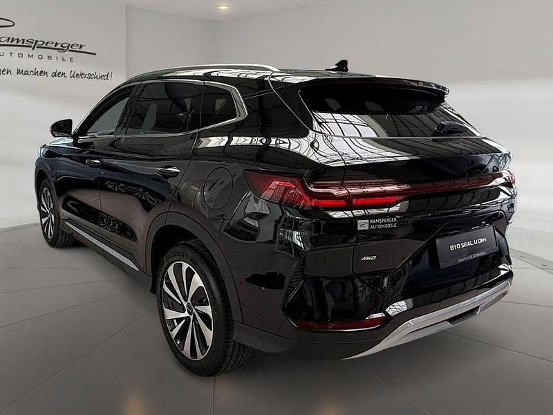 Gebraucht BYD Seal U Design 324 PS (238 kW) 2026 Schwarz (obsidian black) SUV