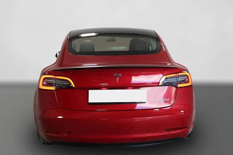 Gebraucht Tesla Model 3 392 kW (534 PS) 2022 Rot Limousine