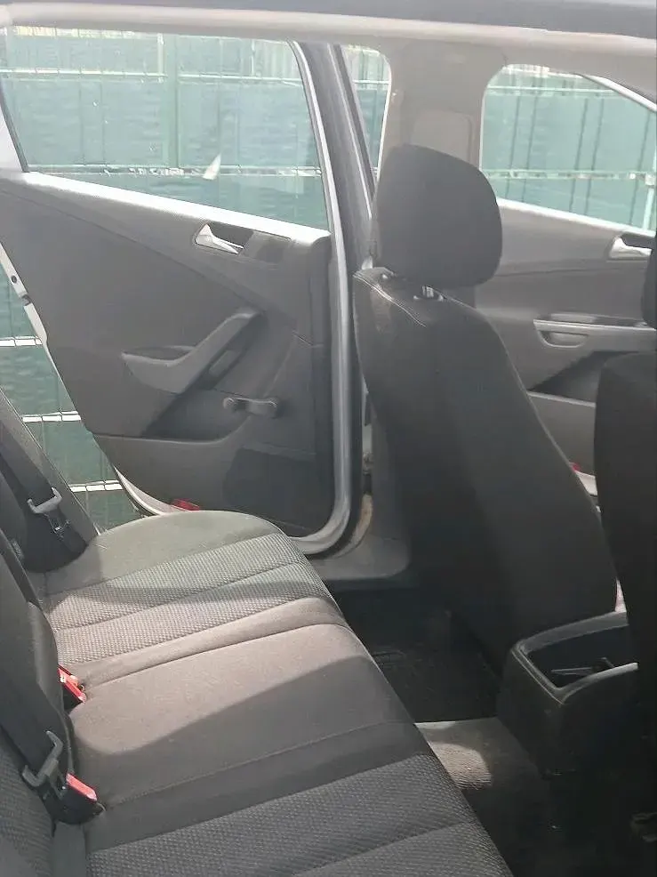 Gebraucht VW Passat 116 PS (85 kW) 2006 Silber Kombi
