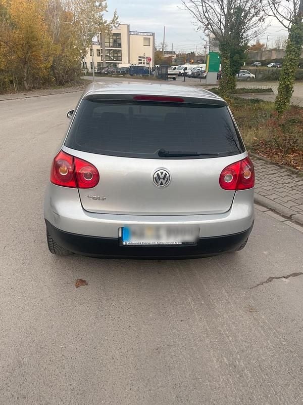 Gebraucht VW Golf V 150 PS (110 kW) 2004 Silber Kleinwagen