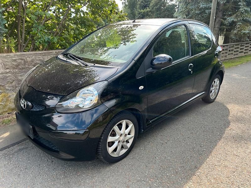 Schwarz Gebraucht 2007 Toyota Aygo Kleinwagen | 999 € (Guter Preis) - Bild 1/4