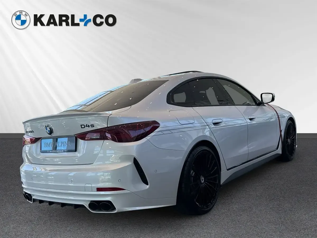 Neu Alpina D4 355 PS (261 kW) 2025 Mineralweiß Coupé