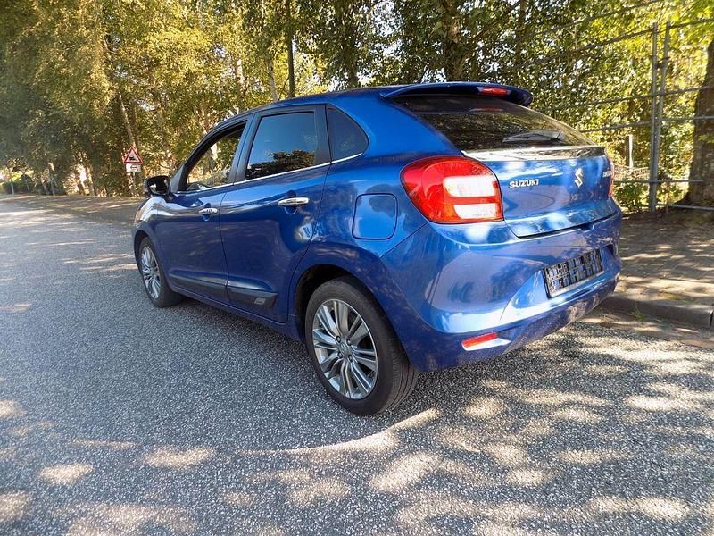 Gebraucht Suzuki Baleno Comfort 111 PS (81 kW) 2017 Blau Limousine