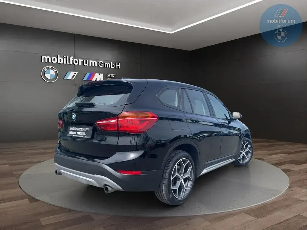 Gebraucht BMW X1 xLine 192 PS (141 kW) 2016 Schwarz SUV