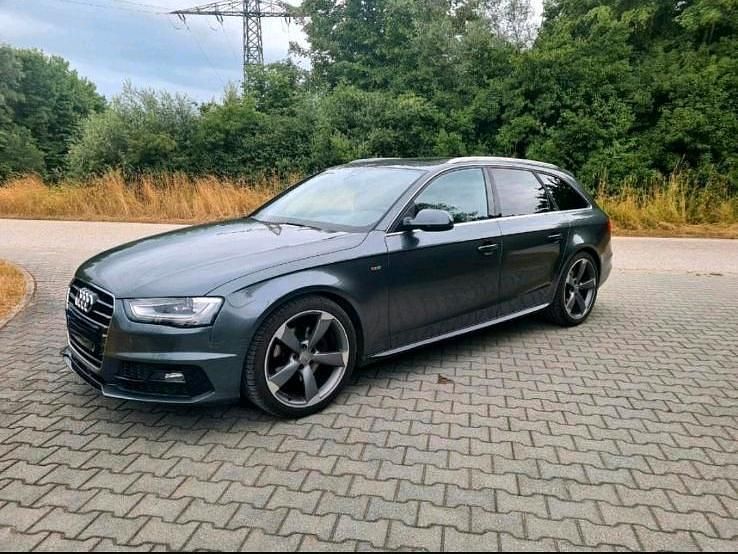 Grau Gebraucht 2015 Audi A4 Competition Kombi | 17.999 € (Teuer) - Bild 1/4