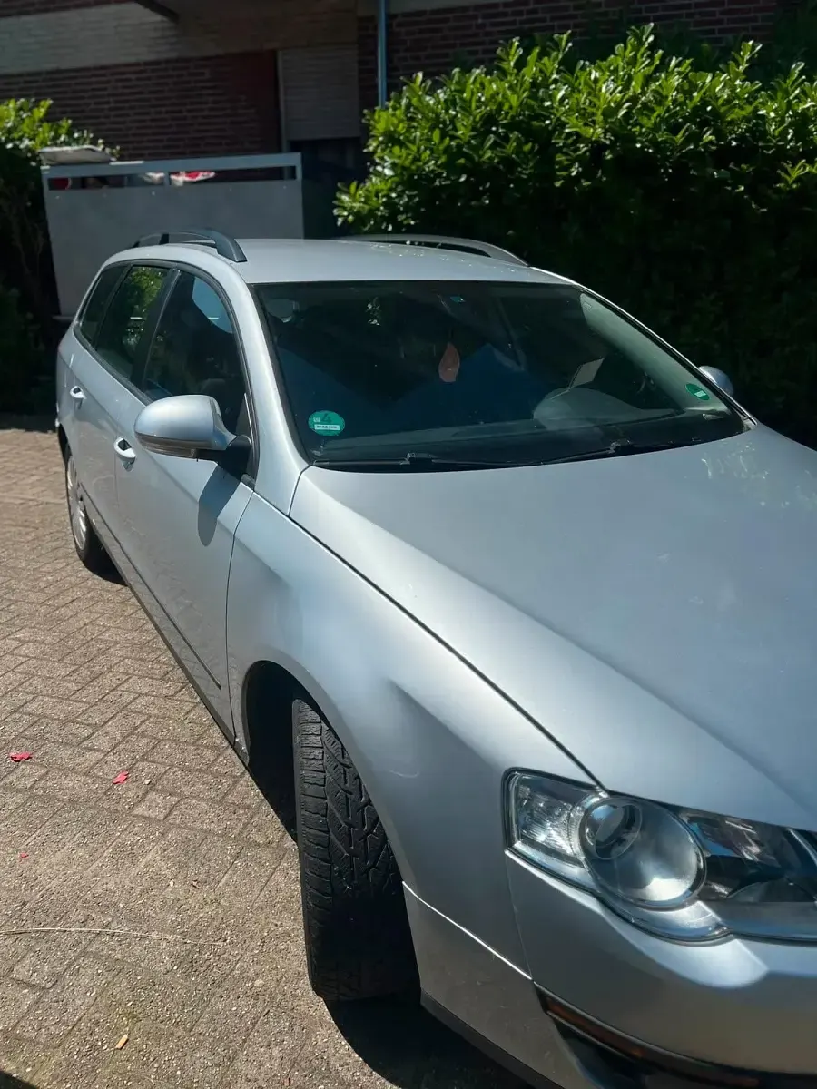 Gebraucht VW Passat 2008 Silber Kombi