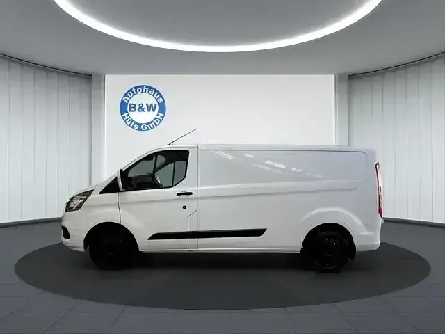 Gebraucht Ford Transit Custom Trend 131 PS (96 kW) 2020 Weiß Van
