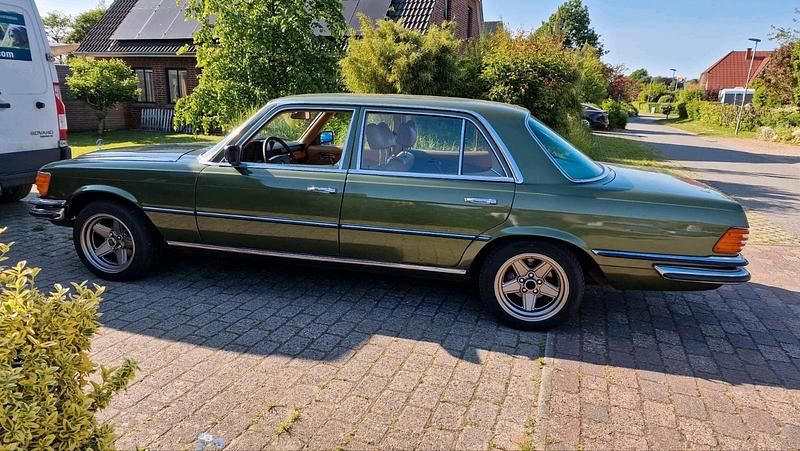 Gebraucht Mercedes 450 224 PS (164 kW) 1973 Grün Limousine