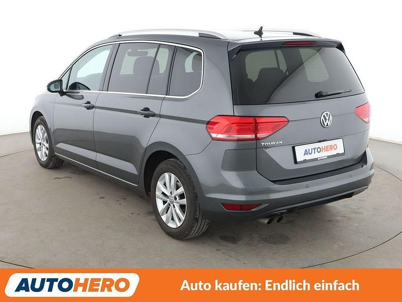 Gebraucht VW Touran Highline 150 PS (110 kW) 2018 Grau Van / Kleinbus