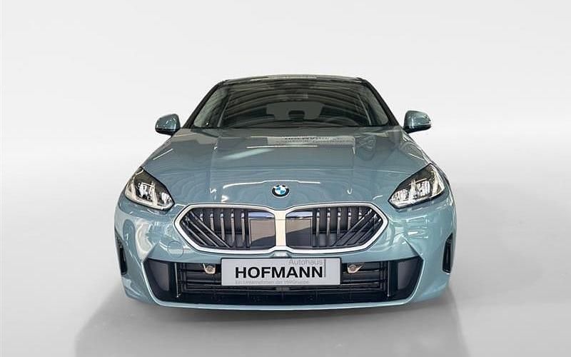 Neu BMW 120 170 PS (125 kW) 2026 Grün Kleinwagen