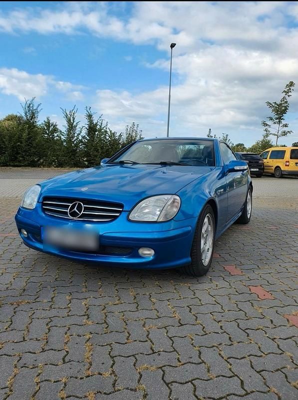 Gebraucht Mercedes SLK200 163 PS (119 kW) 2001 Andere farben Cabrio