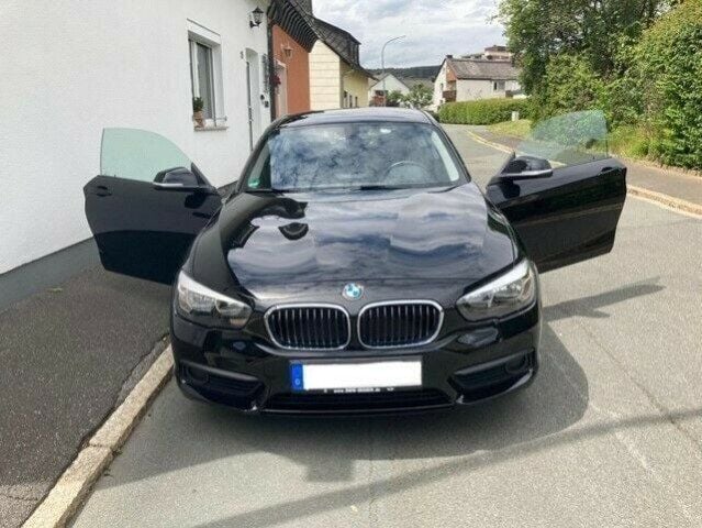 Schwarz Gebraucht 2017 BMW 116 Kleinwagen | 7.000 € - Bild 1/3